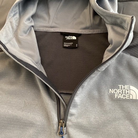 Men’s The North Face 1/2 Zip Pullover Hoodie Worn 2 times - Picture 9 of 10